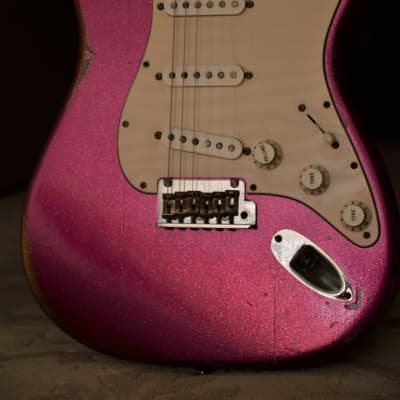 American Fender Stratocaster Relic Custom Pink Magenta Sparkle Colorshift! image 3