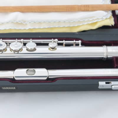 Yamaha YFL-674 Professional Flute *All Silver *Open-hole