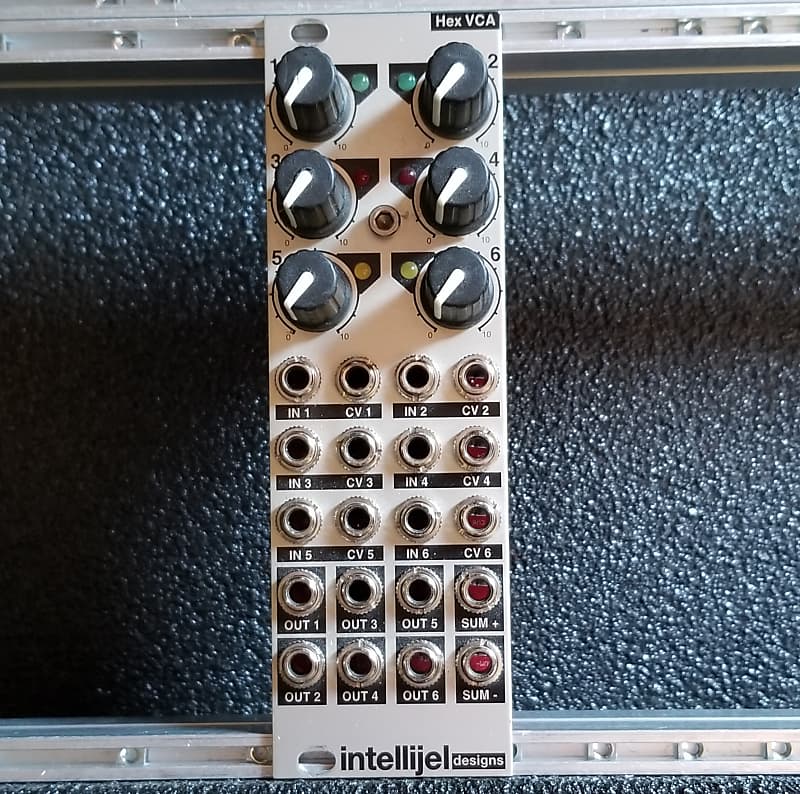 Intellijel Hex VCA