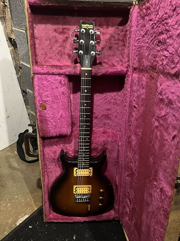 Washburn T bird 1982 Sunburst Reverb
