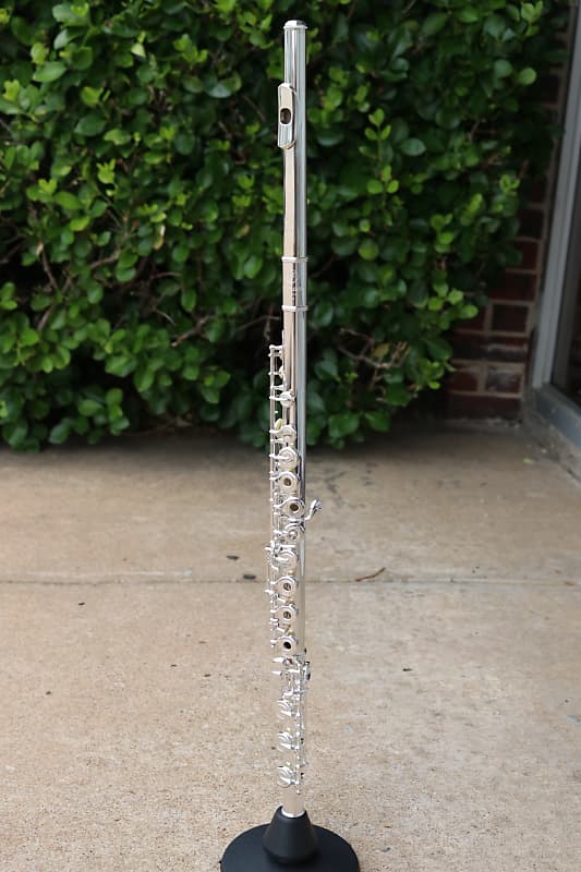 Tomasi Series 10 Silver Open-Hole Professional Flute with Solid Silver Headjoint and B-footjoint image 1