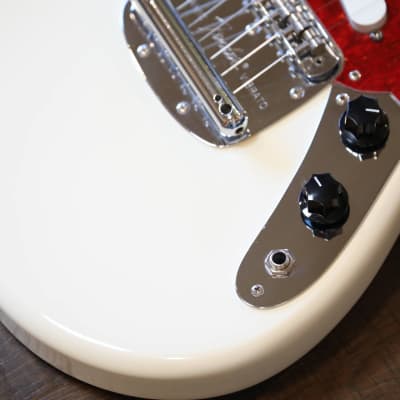 Fender Traditional Series 60s Mustang Solid Body Electric Guitar Olympic White + OHSC image 6