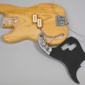 Fender Precision Bass 1975 Natural Left Handed image 12