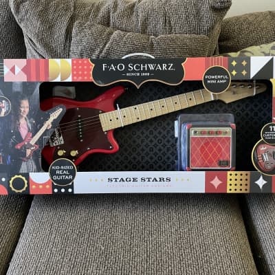 FAO Schwarz Stage Stars Electric 6-String Guitar And Amp image 1