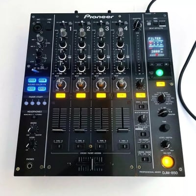 Pioneer DJM-800 | Reverb