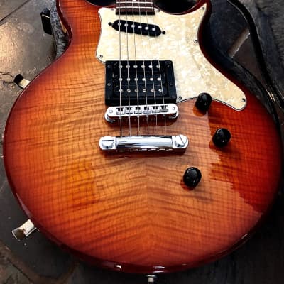 Hamer USA Phantom Cherry Sunburst Flame Top Guitar & Case image 3