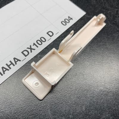ORIGINAL Yamaha Replacement D Key (Yamaha NB824200 Keybed Assembly) (CB040420) for DX100, CS01 image 4