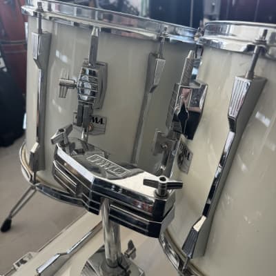 Tama Rockstar 22,12,13,14,16 drumkit (japan!) - White wrap image 3