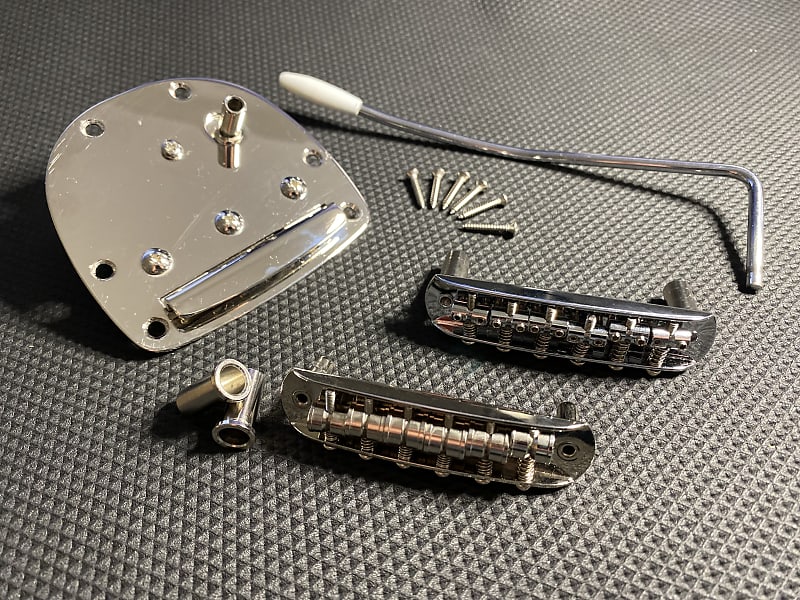 Jazzmaster Tremolo System + Extra Bridge Reverb