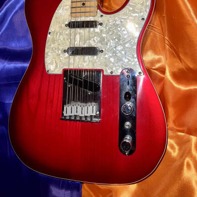 Fender Telecaster Plus V2 with Maple Fretboard 1995 - 1998 Crimson Burst image 4