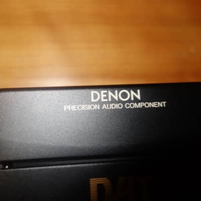 Denon DTR-80P DAT recorder in great working condition image 2