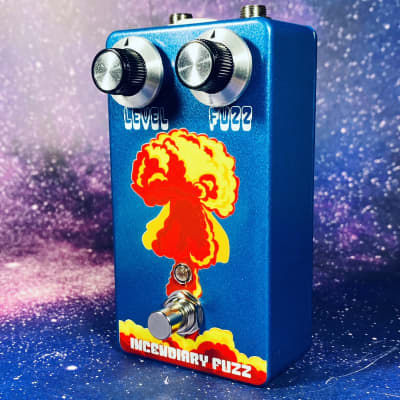 Cascade Pedals Incendiary Fuzz (Infrared Fuzz Device/Modern BeeGee Fuzz) image 1