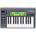 Novation Launchkey 25 MK2 Keyboard USB/iOS MIDI Controller