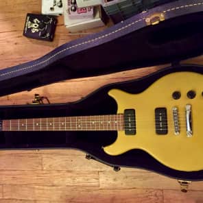 Hamer Special USA  1993 TV Yellow, with the more desirable thicker neck image 2