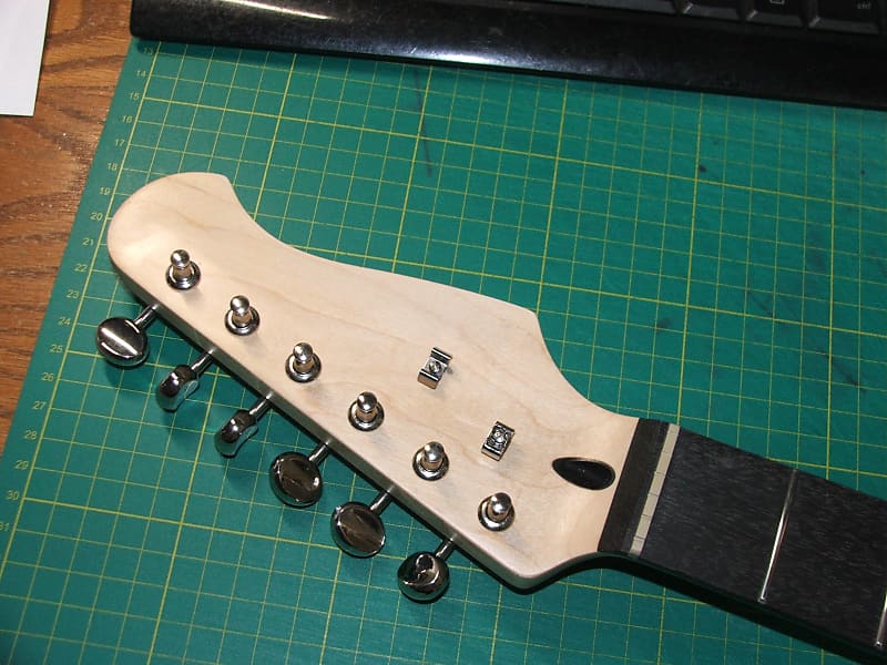 Loaded guitar neck......vintage tuners....22 frets...unplayed...P image 1