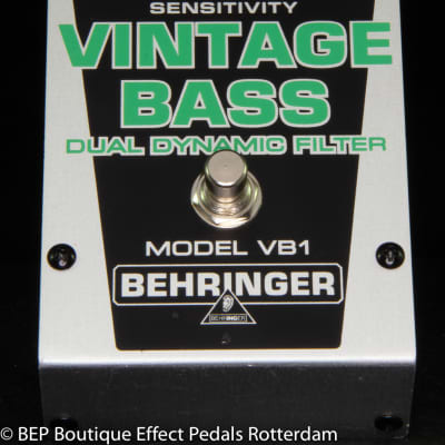 Behringer VB1 Vintage Bass Dual Dynamic Filter 2009 s/n S0700186505 image 4