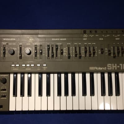 Roland SH-101 32-Key Monophonic Synthesizer fully refurbished