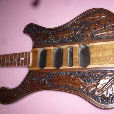 100%gouge handcarved Rickenbastard style bass guitar,3 months of work,with full hardware image 3