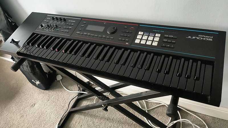Roland Juno DS61B Limited Edition Synthesizer 2018 - Present - Black image 1