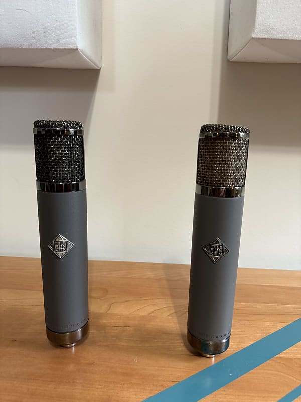 Telefunken AR-51 Large Diaphragm Multipattern Tube Condenser