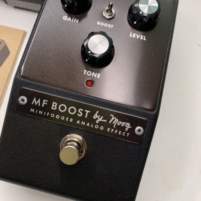 MOOG ( モーグ ) MF Boost - エフェクター