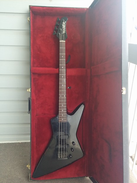 1985 Hamer Blitz Bass with OHSC | Reverb Canada