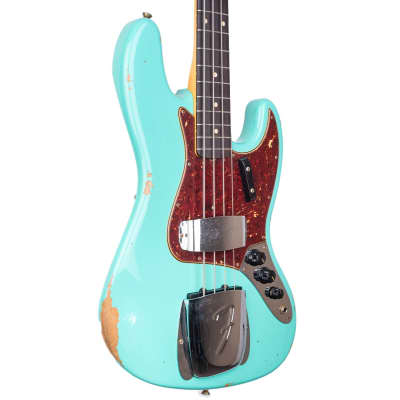 Fender Custom Shop relic – ’64 Jazz bass – Sea Foam Green – 9.5lbs – serial R133274 image 10
