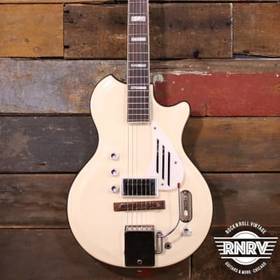 1965 Supro Holiday Guitar Res O Glass White image 2