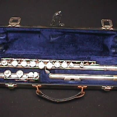 Armstrong model store 80 flute