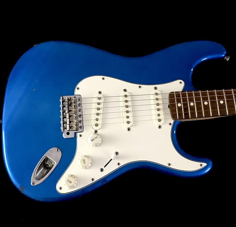 Vintage Fender Japan ST362 Stratocaster MIJ Lake Placid Blue Guitar  Fuji-Gen 90s RARE 7 Lb HSC