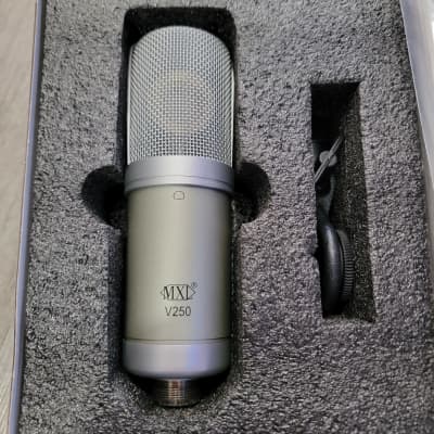 *NEW, OPEN BOX* MXL V250 Condenser Microphone 2010s - Silver image 2