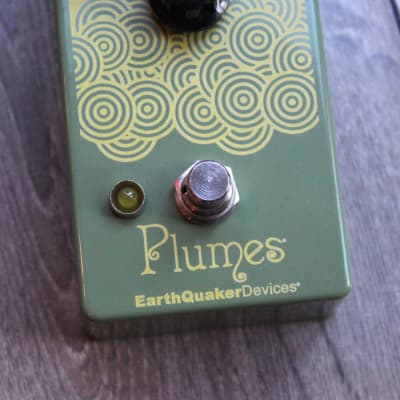 EarthQuaker Devices "Plumes Small Signal Shredder Overdrive" imagen 4