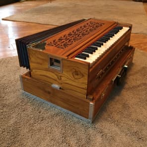 Nataraj harmonium top