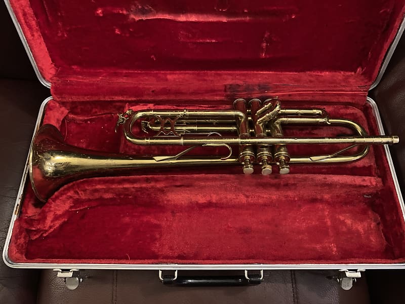King Liberty No. 2 Bb, A trumpet (1950) SN 301612 image 1