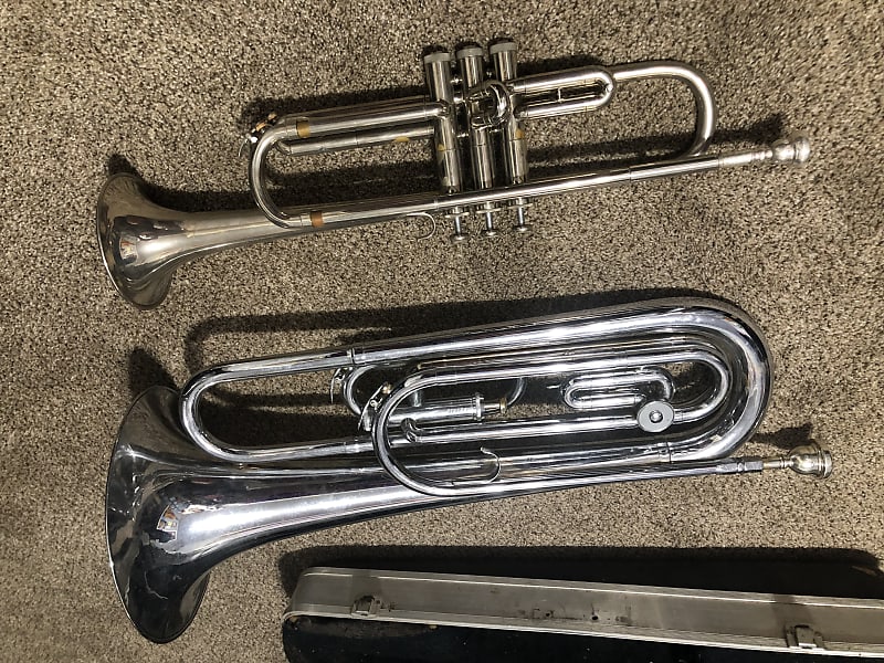 Getzen Titlest Baritone (?) Bugle - Has one piston valve and one rotary  valve trigger