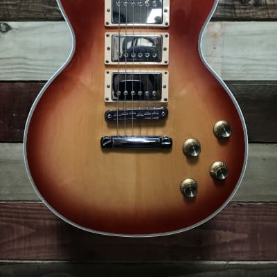 Gibson Les Paul Custom Classic Heritage Cherry Sunburst 2007 (GOTW #42) 1 of 400! image 7