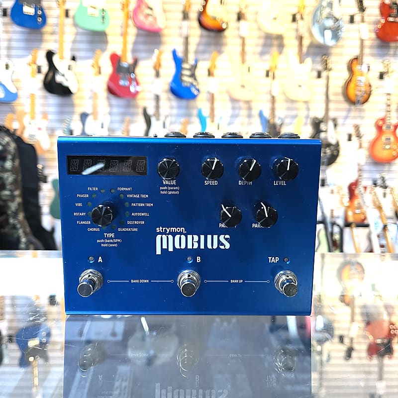 Strymon Mobius