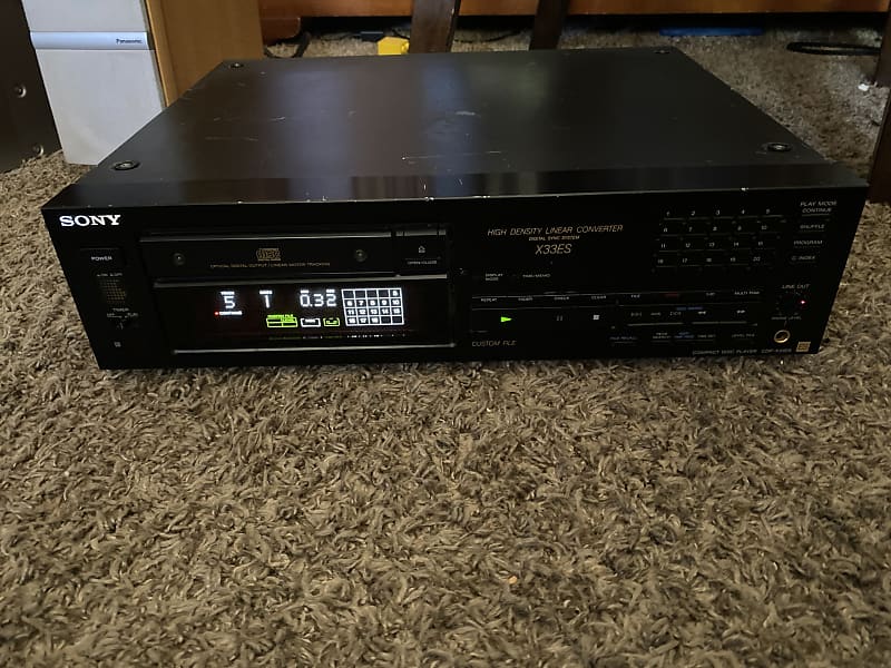 Sony cd player Cdp-x33es