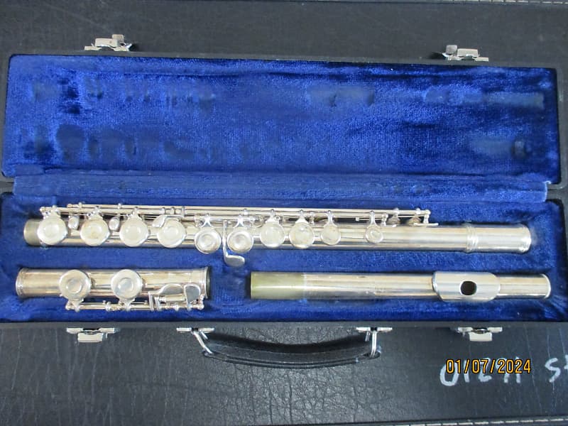 Gemeinhardt 2SP Straght-Headjoint Flute with Offset G , made in USA image 1