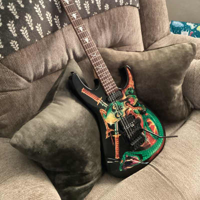 ESP Skulls & Snakes George Lynch Signature 1986 - Present - Black with Skulls & Snakes Graphic image 6