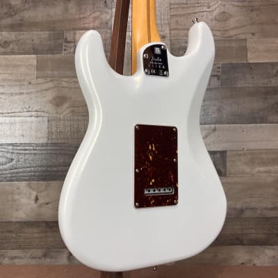 Fender American Ultra Stratocaster - Arctic Pearl with Rosewood Fingerboard image 5