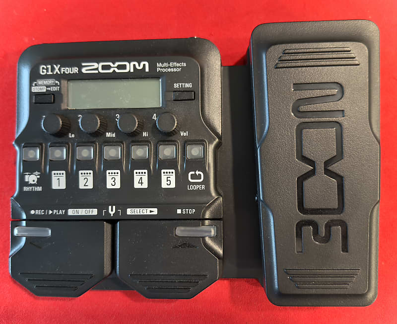Zoom G1X Four