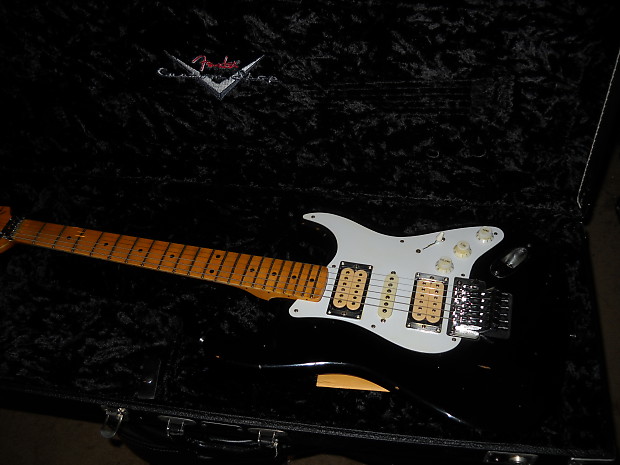 Fender Custom aged Dave Murray Signature Stratocaster 2012 Black image 1