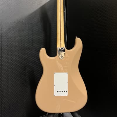 Fender Made In Japan Limited International Color Stratocaster image 4