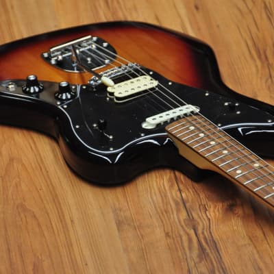 Fender Player Series Jaguar 3 Color Sunburst | Reverb Canada