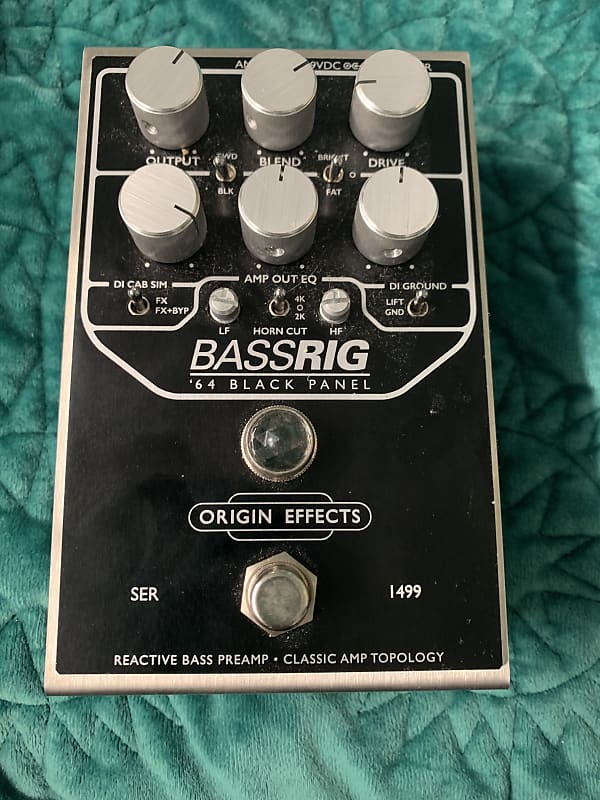 Origin Effects BASSRIG '64 Black Panel