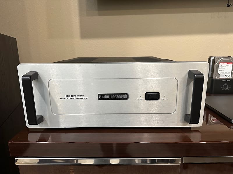 AUDIO RESEARCH D300 POWER AMPLIFIER (GREAT CONDITION) | Reverb