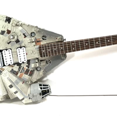 Millennium Falcon Star Wars electric guitar made from an old toy The Rebel 2023 - Plastic image 2