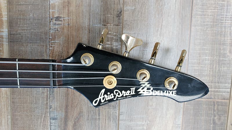 美品 日本製 Black DOVE model Aria Pro II MIJ Aria Pro II Japan Diamond Series PJ Bass (Black) | Reverb