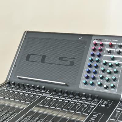 Yamaha CL5 72-Channel Digital Mixing Console CG00W41 image 2